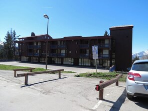 Esterni