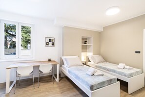 Free WiFi - Couple’s Getaway *APT CAPRARIA* → Free P/AC (Koper)