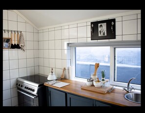 Stovetop - Short walk to beach ................... (Cape Town)