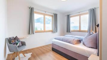 Apartment | 3 bedrooms, bed sheets