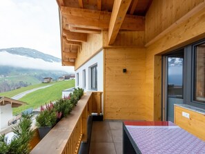 Apartment | Balkon