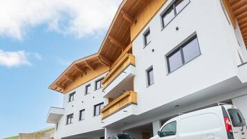 Apartment | Exterior