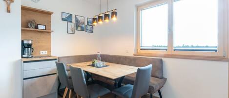 Apartment | Living room