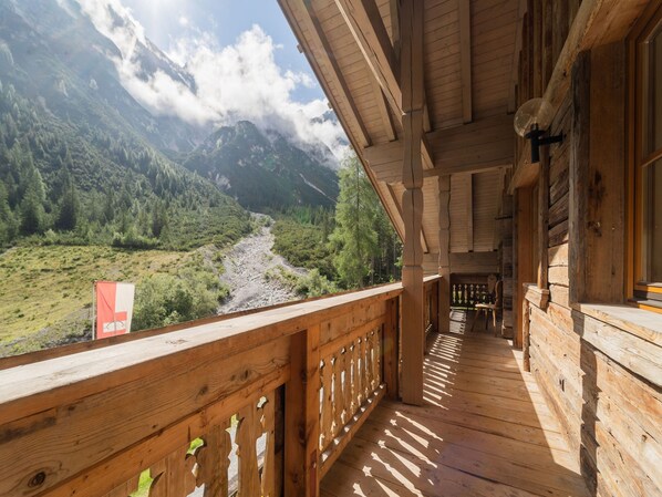 Cottage | View from property - Quaint Alpine hut in the Stubaital With Sauna (Neustift Im Stubaital)