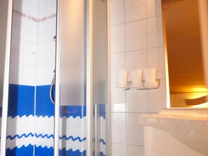 House | Bathroom