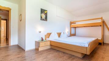 2 bedrooms, individually furnished, bed sheets