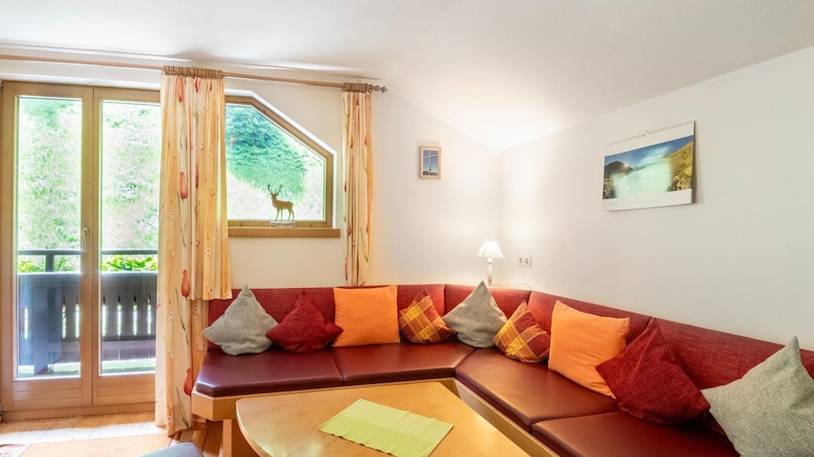 Chalet in Tirol by Zillertal Ski Slopes