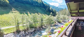 Chalet in Tirol by Zillertal Ski Slopes