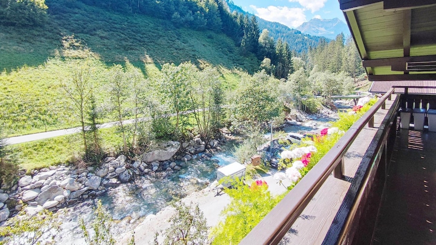 Chalet in Tirol by Zillertal Ski Slopes