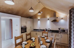 Cottage | Dining - Lodge 12 (Wareham)