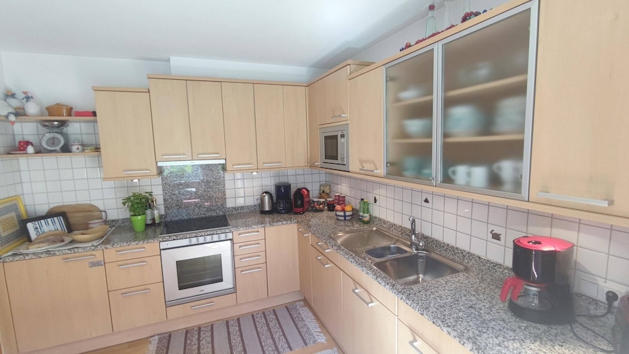Great Holiday Home in Hippach With sun Terrace