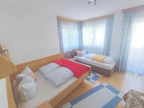 House | Room amenity