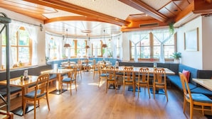 Apartment | Dining - Group Holiday Apartment in Oberau With Pool use (Wildschönau)