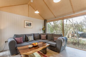 Cottage | Living area