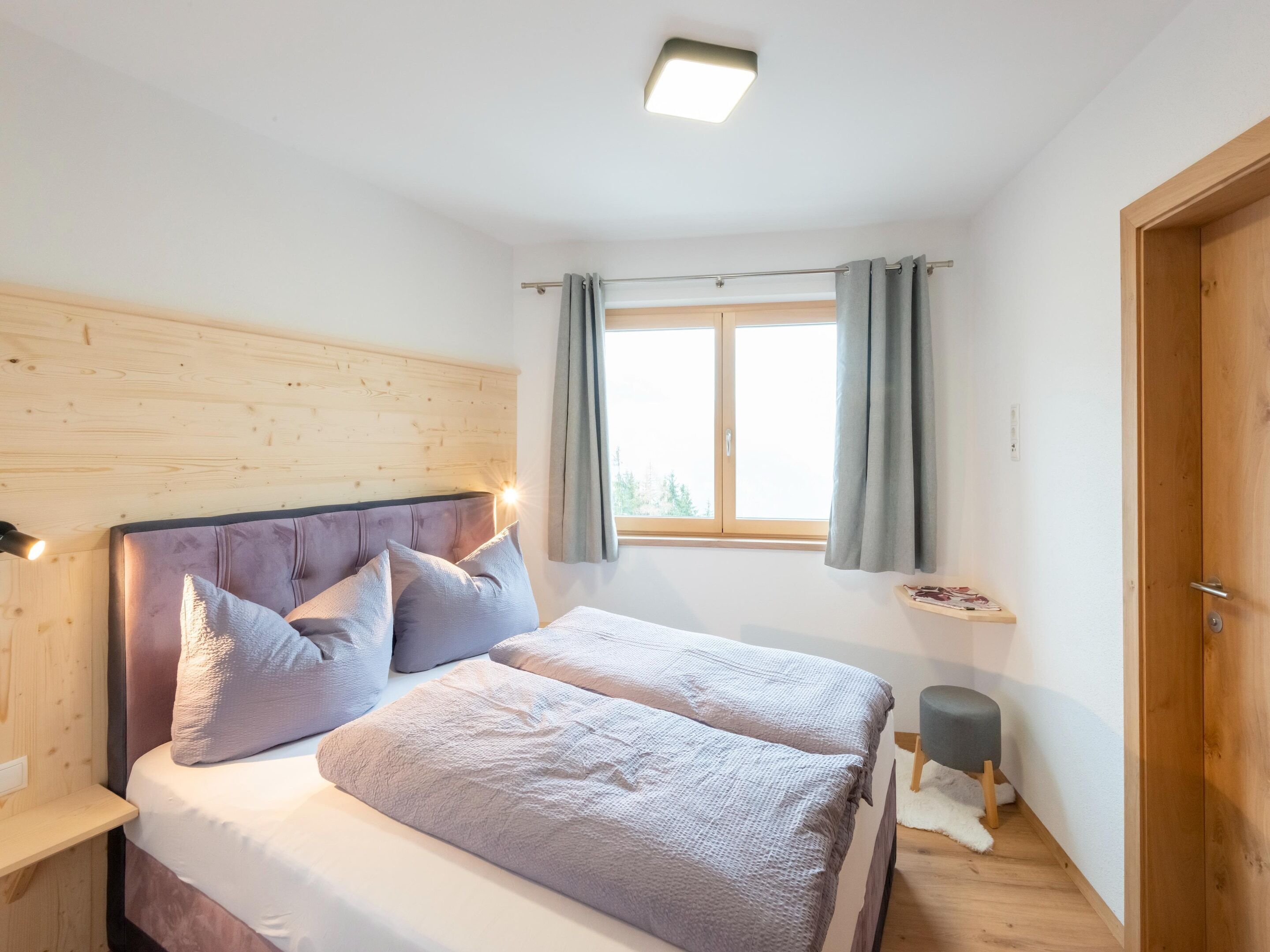 3 bedrooms, individually furnished, bed sheets