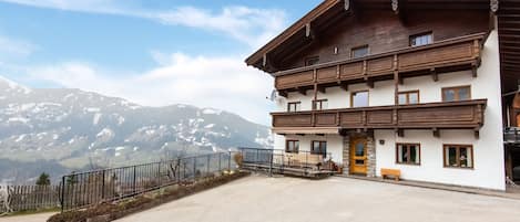 Apartment | Exterior