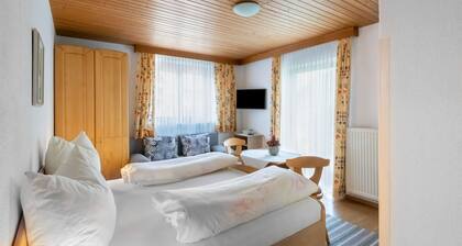 Apartment in Tyrol 100 m to the Mountain Railway