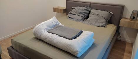 2 chambres, fer et planche Ă repasser, lit parapluie, Wi-Fi