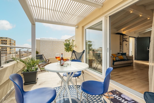 Panoramic Studio | Terrace/patio