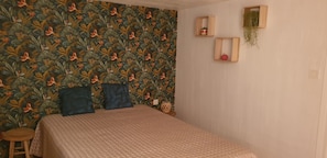 3 bedrooms, iron/ironing board, free WiFi - South-facing detached house with private pool (Puy-l'Évêque)