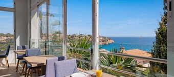 Flipflop Cala Mandía Hotel