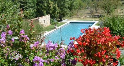 In the heart of the Grand LUBERON, a SWIMMING POOL, PEACE