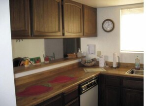 Microwave, dishwasher - Close to the Golf Course ! 35 minutes from State Farm Area! (Scottsdale)