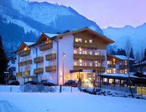 Apartment | View from property - Apartment in Neustift Near Ski Lift (Neustift Im Stubaital)