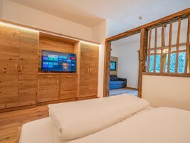 Apartamento | 1 dormitorio, mobiliario individual, ropa de cama