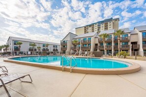 Pool - Largo Mar 143- FREE Beach Chairs! Great Spring and Summer Price! (Panama City Beach)