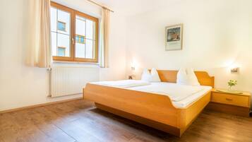 Apartment | 2 Schlafzimmer, individuell eingerichtet, Bettwäsche