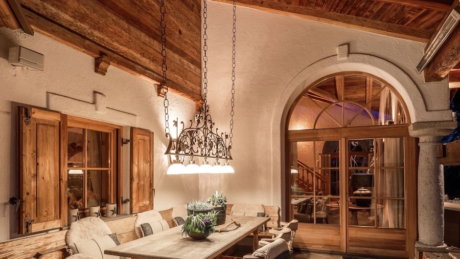 Exclusive Tyrolean Chalet Near Ski Lifts