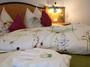 Departamento | 2 habitaciones, muebles diferentes y ropa de cama