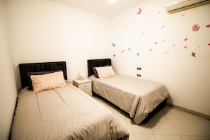 Apartamento | 2 quartos, ferros/tábuas de passar roupa, Wi-Fi de cortesia