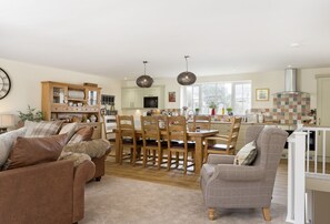 Apartment | Interior - The Garden Apartment a Luxurious Rural Retreat (Wellington)