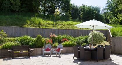 The Garden Apartment a Luxurious Rural Retreat