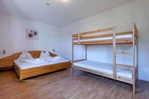 Appartement | 2 slaapkamers, individueel gemeubileerd, beddengoed