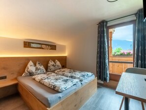 Appartement | 8 chambres, ameublement personnalisé, draps fournis