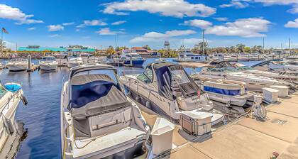 Barefoot Resort & Golf - Pool & Hot Tub -3rd Floor