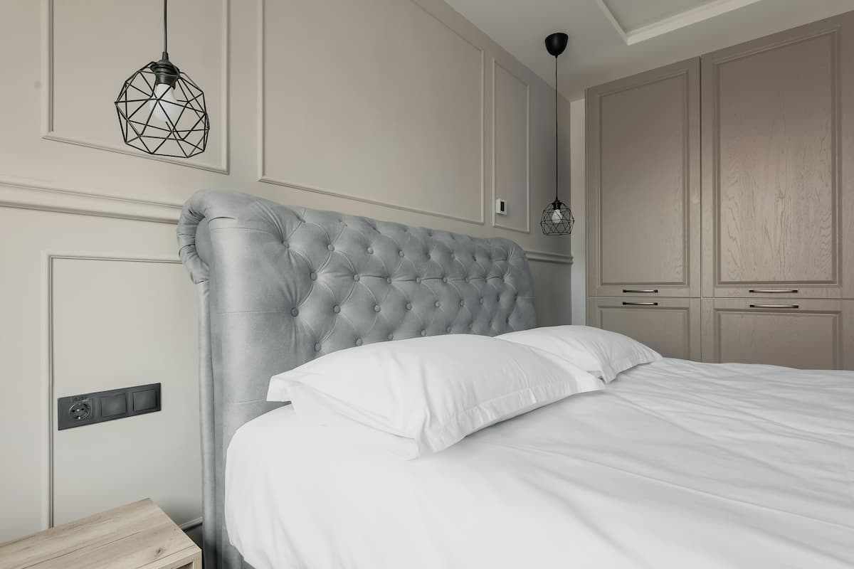Business Apartment | 1 bedroom, hypo-allergenic bedding, blackout drapes, iron/ironing board