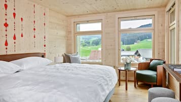 Premium Double Room, Mountain View | Desk, free cots/infant beds, free WiFi, bed sheets