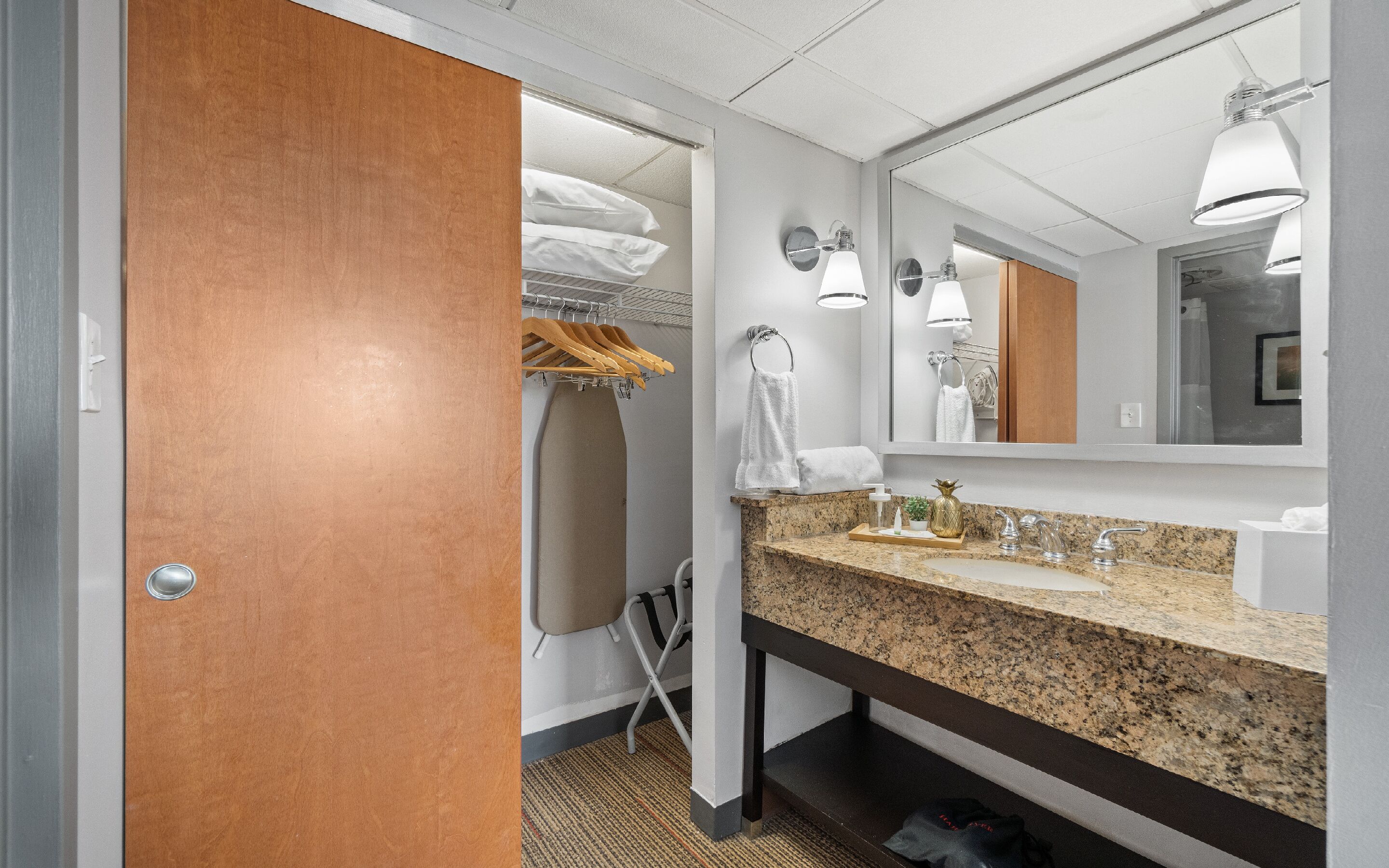 Foto - 315 LoSo Hotel Airport