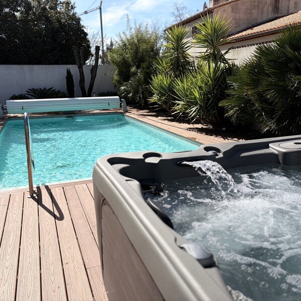 Outdoor pool, a heated pool