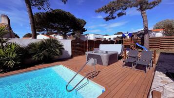 Piscine extérieure, piscine chauffée