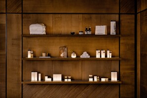 Body treatments, body wraps, body scrubs, facials - THE FLAG Hotel Marbella Estepona - Adults Recommended (Estepona)