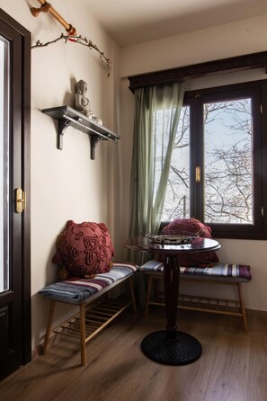 Apartamento, para fumantes | 1 quarto, acesso à internet de alta velocidade