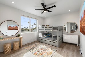 5 bedrooms, desk, iron/ironing board, travel cot