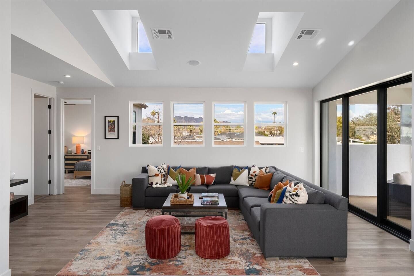 Smart TV, fireplace, video games, books