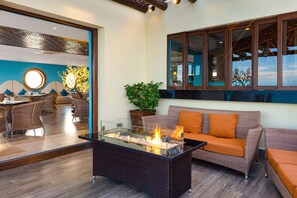4 restaurants, breakfast, lunch, dinner served; Argentinean cuisine  - Villa del Arco Beach Resort & Spa Cabo San Lucas - All Inclusive (Cabo San Lucas)