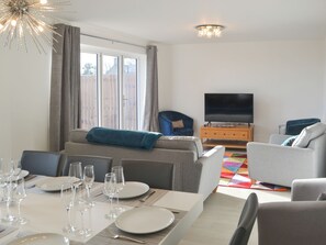 Interior - 4 bedroom accommodation in Acklington, near Warkworth (Acklington, near Warkworth)